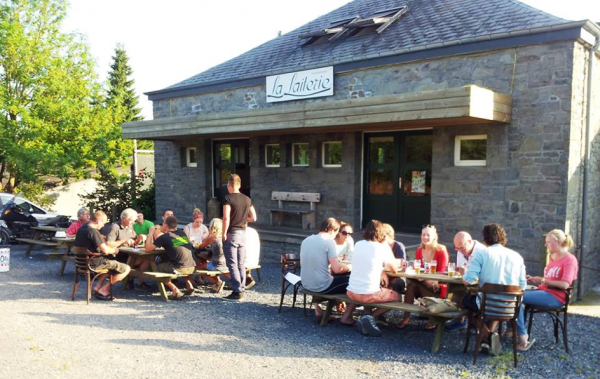 Terras in de Ardennen